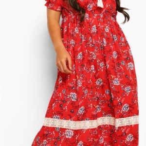 New 24W Boohoo Red Floral Dress